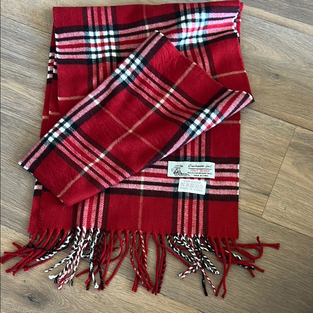 🎉CLEARANCE NWT Red Plaid Wool Scarf with Fringe